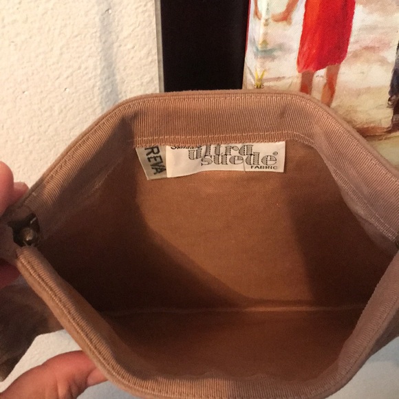 REVA *Ultra Suede Fabric *. VINTAGE. Shoulder Bag - Picture 4 of 5